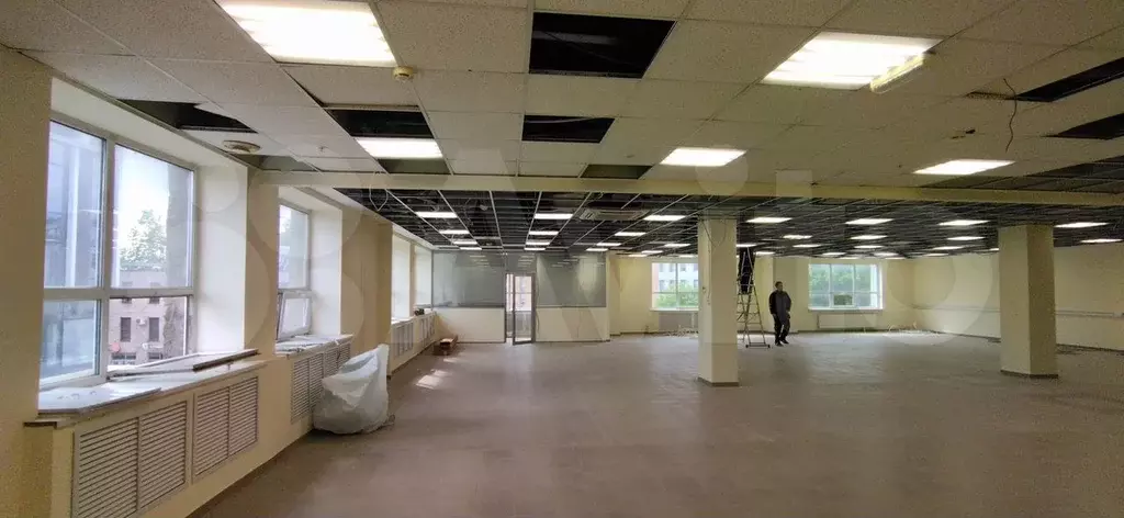 Офис 305 м, рядом с метро - Фото 1