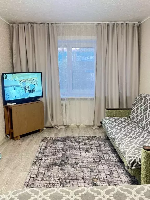 1-к кв. Иркутская область, Усть-Кут ул. Речников, 7 (30.0 м) - Фото 1