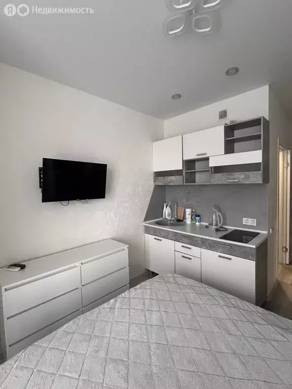 Квартира-студия: Сочи, микрорайон Бытха, Ясногорская улица, 16/8к1 (18 ... - Фото 1