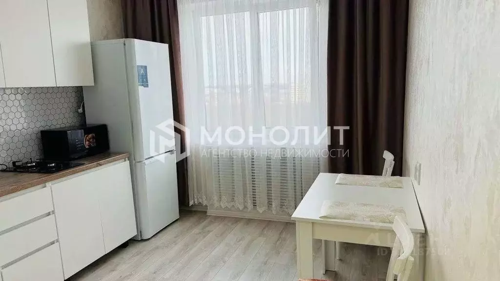 2-к кв. Белгородская область, Старый Оскол Студенческий мкр, 18 (52.0 ... - Фото 1