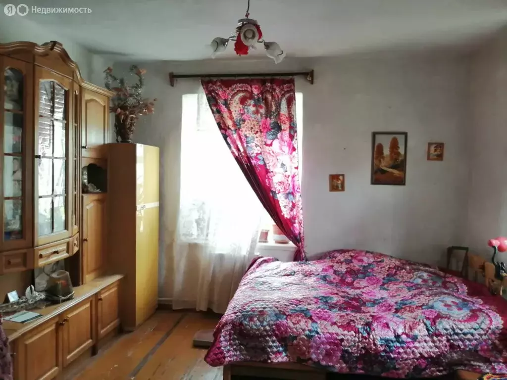 Дом в посёлок Ясенская Переправа, улица Калинина (90 м) - Фото 0