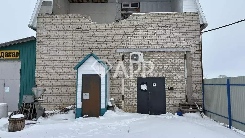 Помещение свободного назначения в Татарстан, Лаишевский район, с. ... - Фото 1