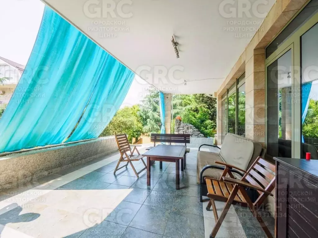 Дом в Краснодарский край, Сочи Бытха мкр, ул. Дивноморская, 19 (398 м) - Фото 2