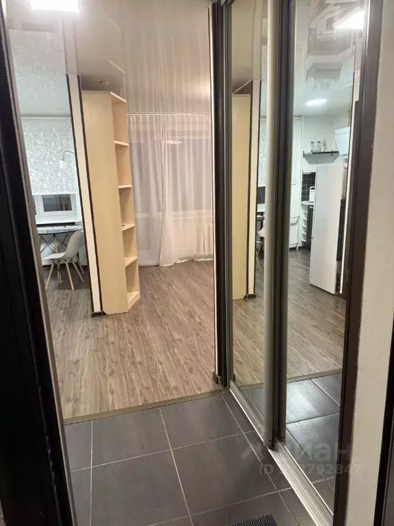 1-к кв. Свердловская область, Екатеринбург ул. Мамина-Сибиряка, 193 ... - Фото 1