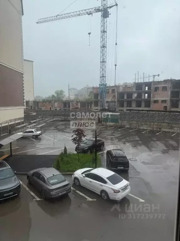 2-к кв. Кабардино-Балкария, Нальчик ул. Тлостанова, 28 (73.0 м) - Фото 1
