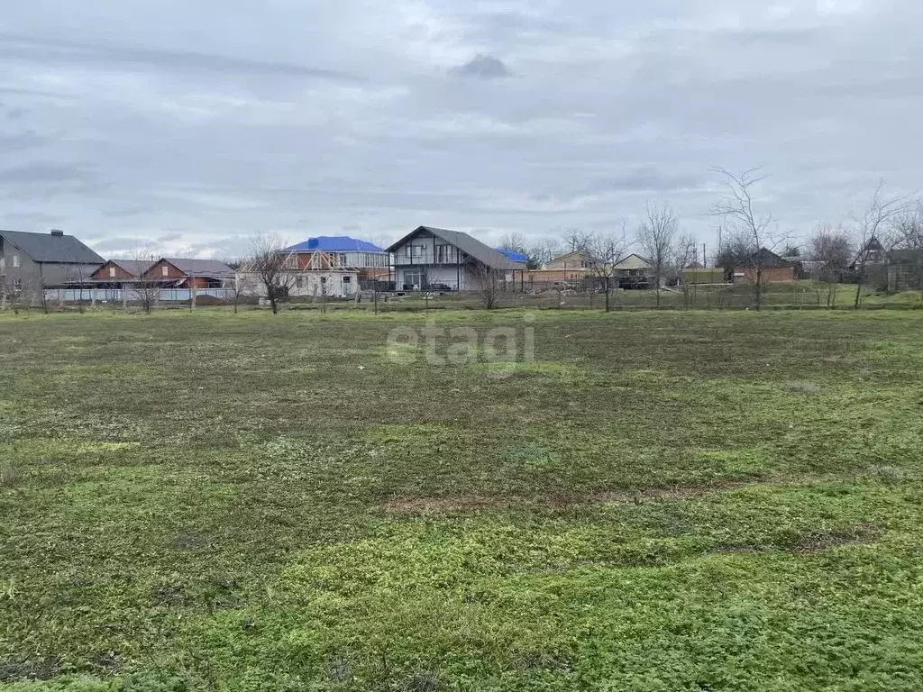 Участок в Краснодарский край, Ейское городское поселение, пос. Морской ... - Фото 0