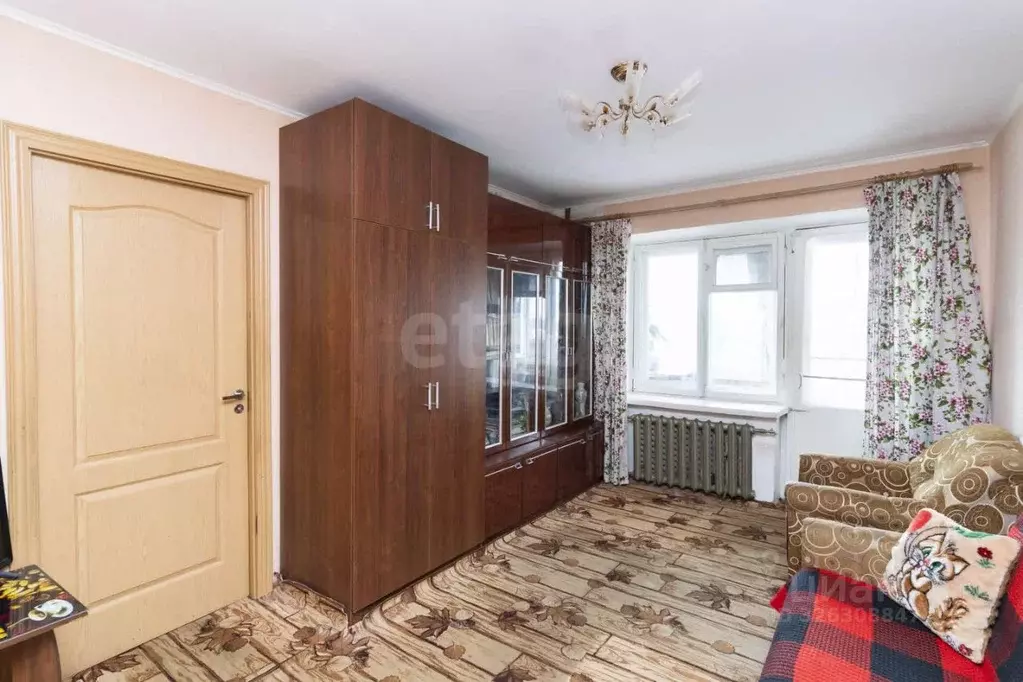 3-к кв. Тюменская область, Тюмень ул. Станционная, 28 (50.8 м) - Фото 1