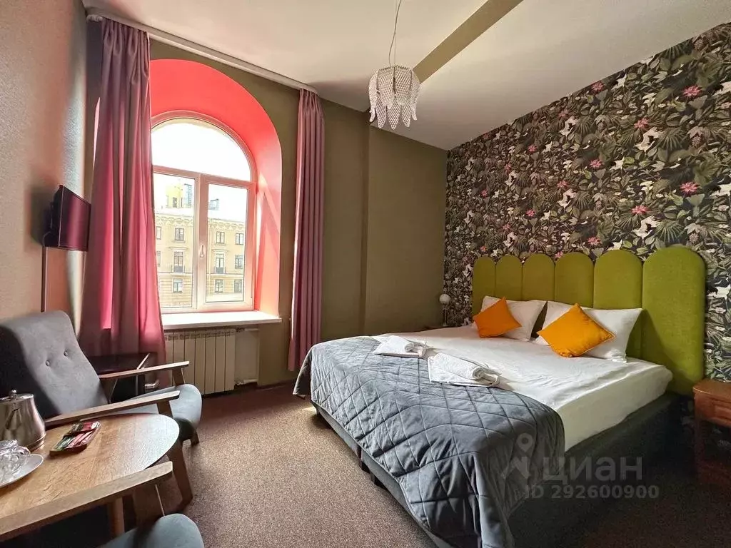 Комната Санкт-Петербург наб. Канала Грибоедова, 50 - Фото 1