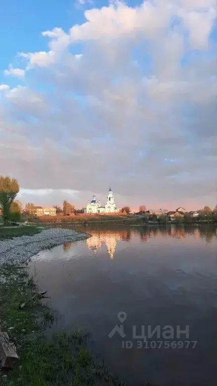 Дом в Свердловская область, Первоуральск городской округ, пос. ... - Фото 1