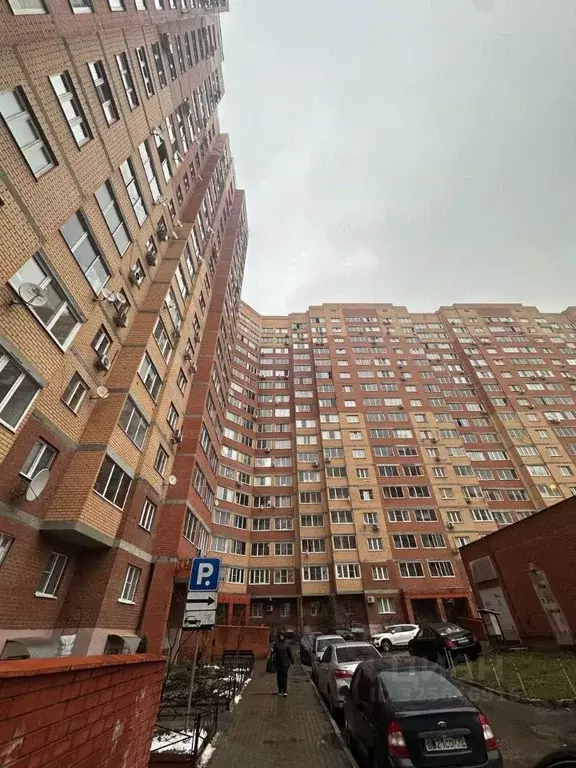 1-к кв. Московская область, Балашиха Заречная ул., 32 (50.0 м) - Фото 1