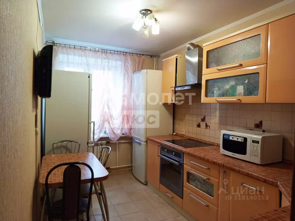 3-к кв. Курская область, Курск Союзная ул., 18 (60.1 м) - Фото 0