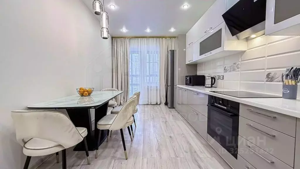 2-к кв. Иркутская область, Иркутск Депутатская ул., 53 (70.0 м) - Фото 2