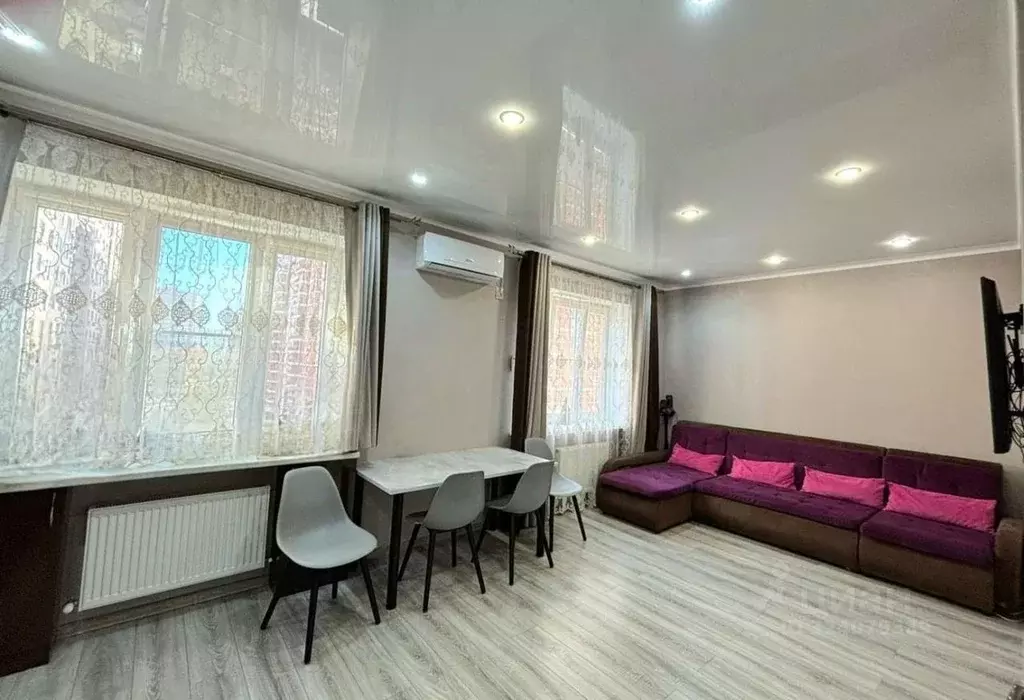 2-к кв. Краснодарский край, Краснодар ул. Им. Героя Сарабеева В.И., ... - Фото 1