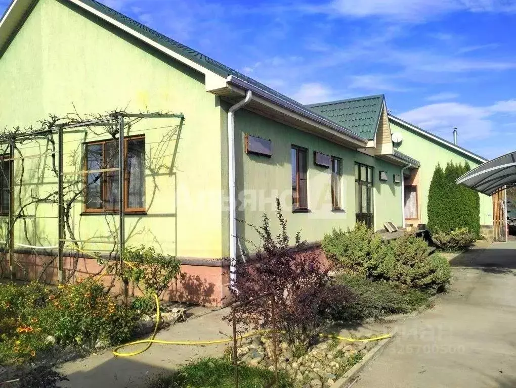 Дом в Краснодарский край, Усть-Лабинск ул. Гастелло (170 м) - Фото 1