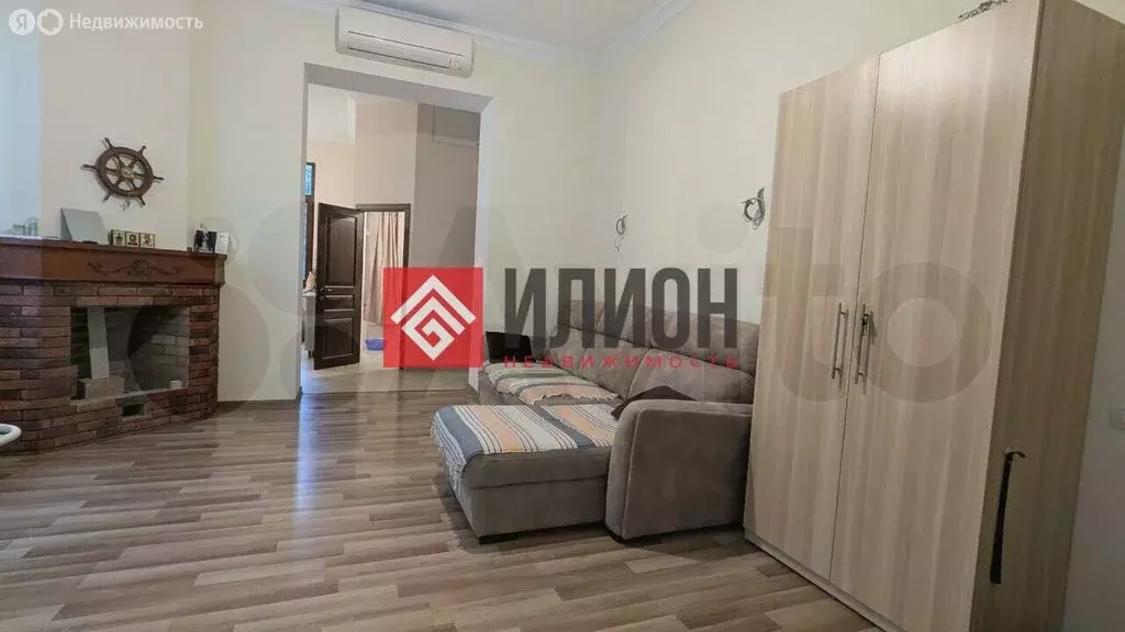 2-комнатная квартира: Ялта, улица Руданского, 10 (61 м) - Фото 2