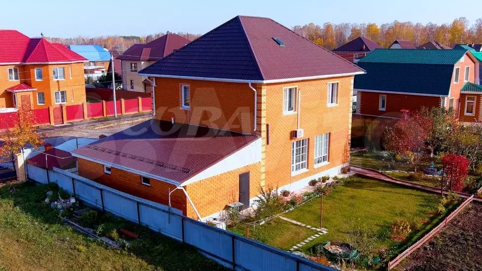 Дом 155,7 м на участке 15 сот. - Фото 1
