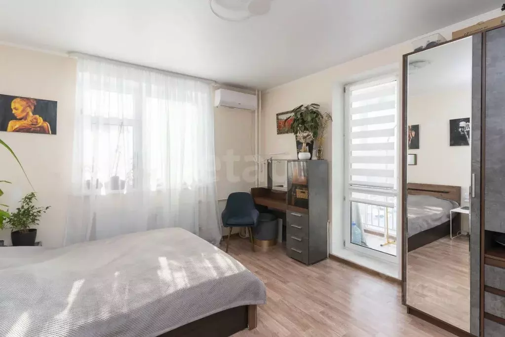 1-к кв. Тюменская область, Тюмень ул. Дмитрия Менделеева, 7 (50.5 м) - Фото 2