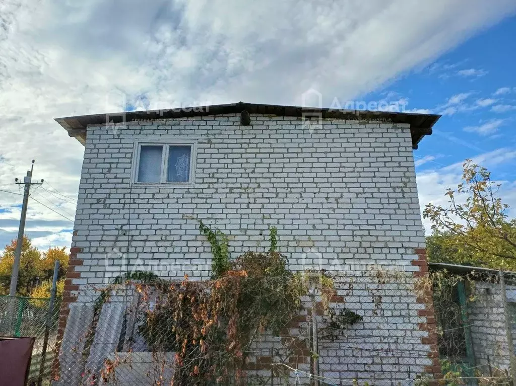 Дом в Волгоградская область, Городищенский район, Ерзовское городское ... - Фото 1