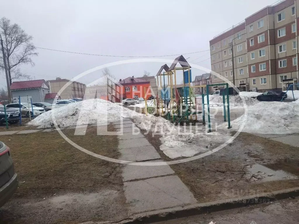 3-к кв. Пермский край, Горнозаводск Горнозаводский район, ул. Кирова, ... - Фото 2