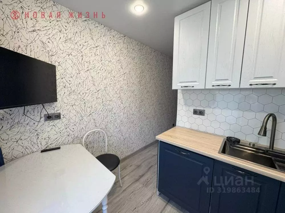 3-к кв. Самарская область, Самара Бакинская ул., 22 (61.3 м) - Фото 1
