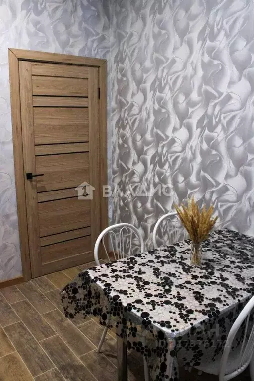 2-к кв. Иркутская область, Иркутск Карпинская ул., 21А (42.0 м) - Фото 1