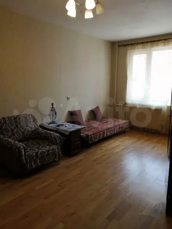 1-к. квартира, 38 м, 6/8 эт. - Фото 1