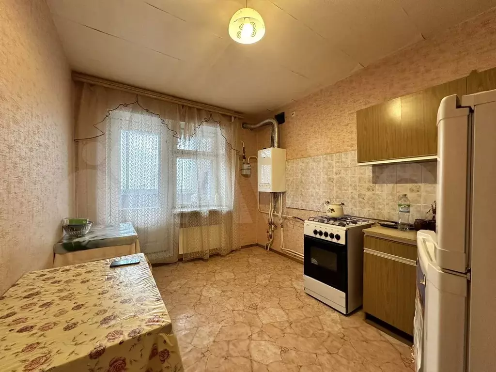 1-к. квартира, 40 м, 2/10 эт. - Фото 0