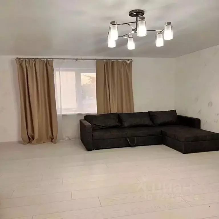 Дом в Крым, Белогорск ул. Нижнегорская, 83Б (45 м) - Фото 1