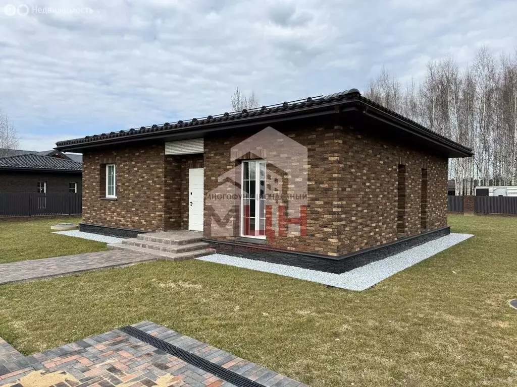 Дом в Тверская область, Конаковский муниципальный округ, деревня ... - Фото 1