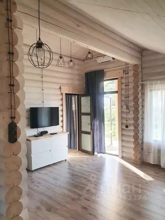 Дом в Краснодарский край, Апшеронский район, Мезмайское с/пос, ... - Фото 1
