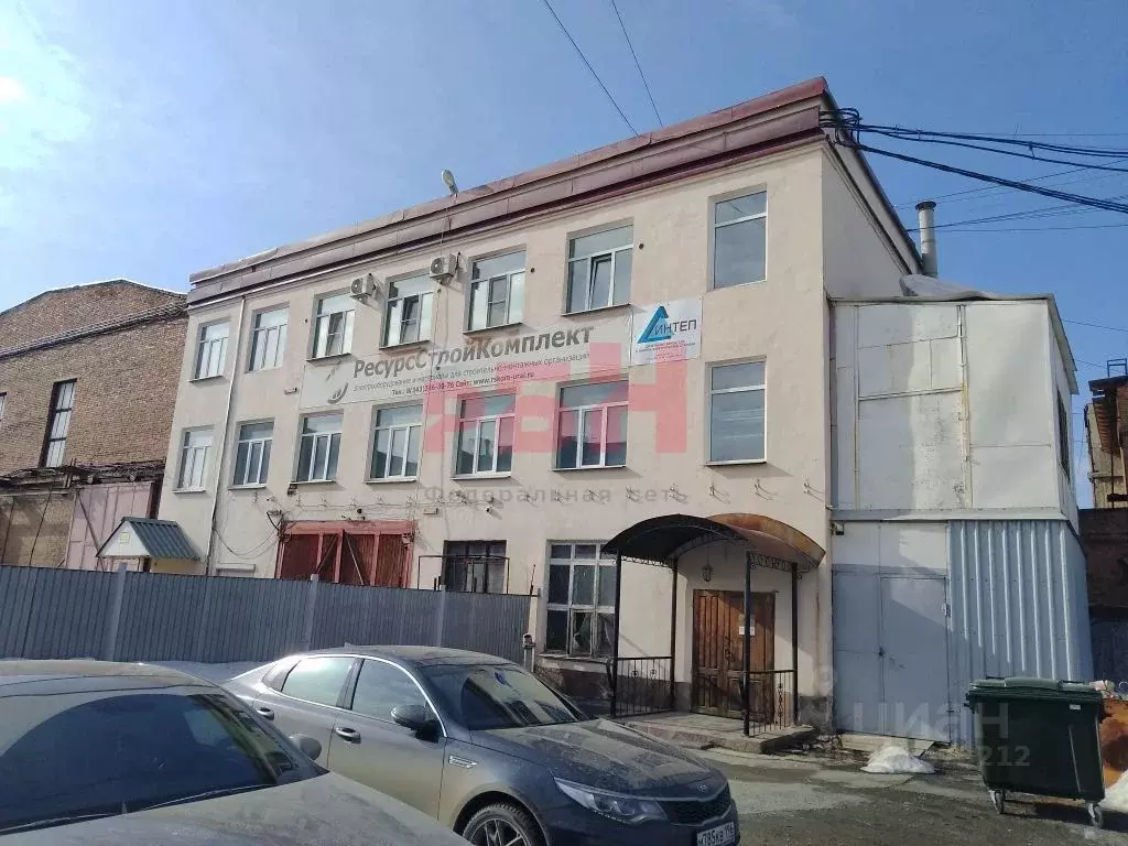 Офис в Свердловская область, Екатеринбург ул. Фронтовых Бригад, 18к4 ... - Фото 1
