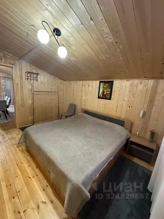 Дом в Карачаево-Черкесия, Зеленчукский район, с. Архыз ул. Хубиева, ... - Фото 2