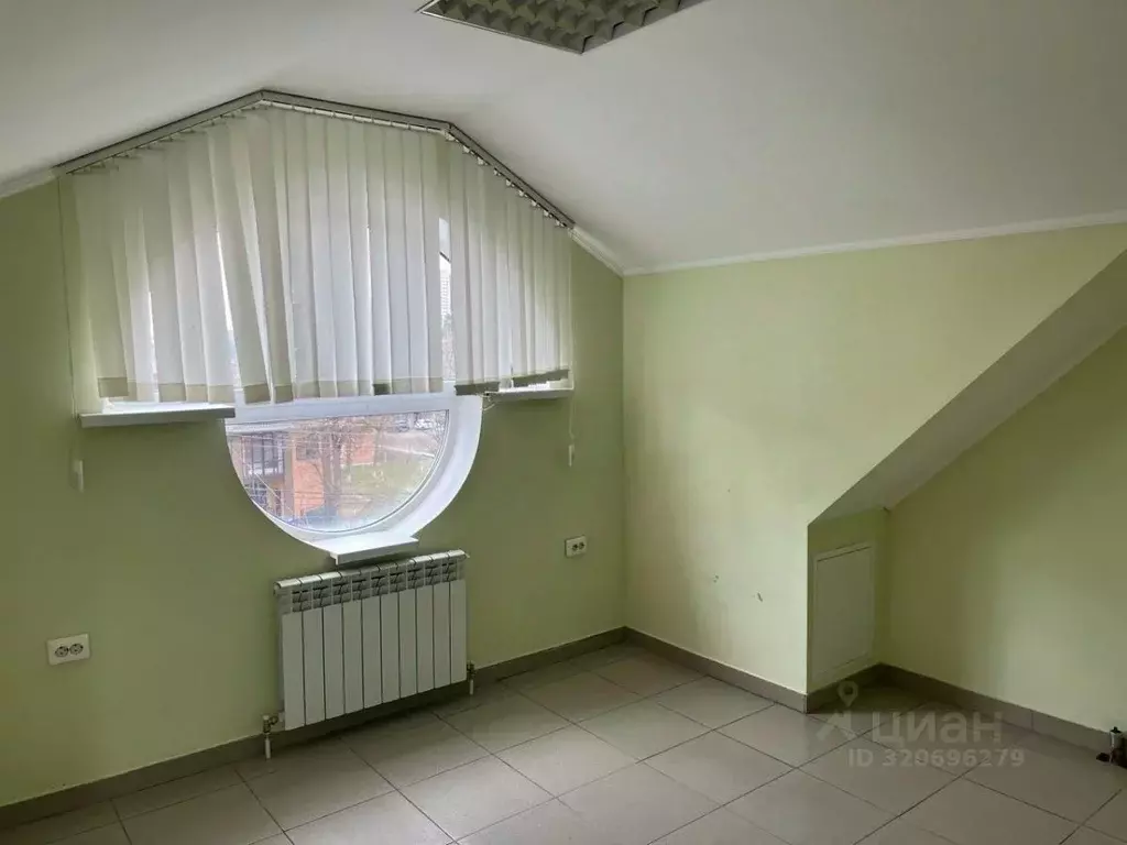 Офис в Краснодарский край, Краснодар Центральный мкр, ул. ... - Фото 2