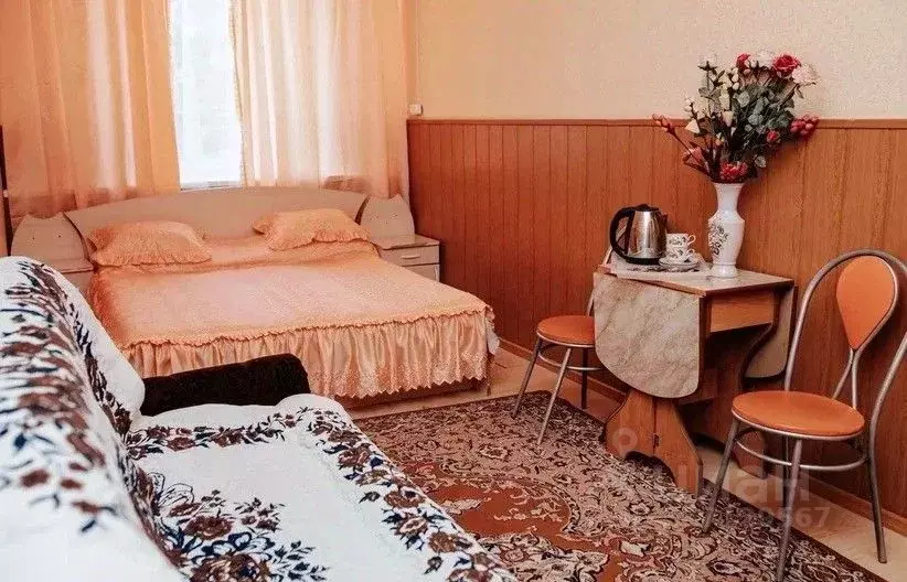 Комната Оренбургская область, Бугуруслан Революционная ул., 32 (10.0 ... - Фото 0