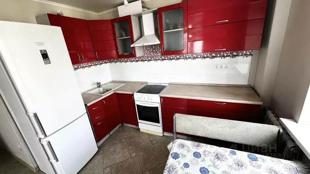 2-к кв. Башкортостан, Уфа Российская ул., 151 (43.0 м) - Фото 0