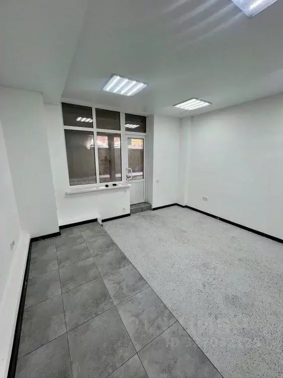 Помещение свободного назначения в Иркутская область, Иркутск ул. ... - Фото 2