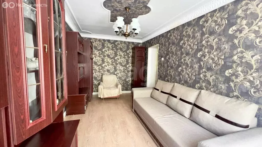 2-комнатная квартира: Тырныауз, улица Энеева, 4 (36.3 м) - Фото 0