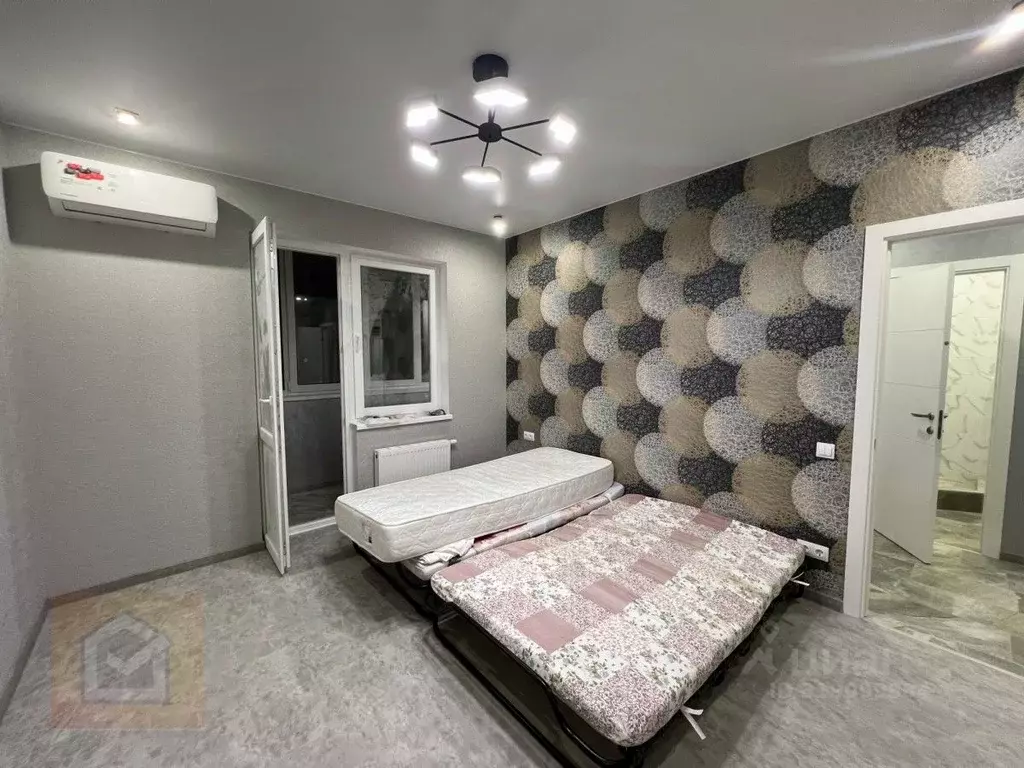 1-к кв. Крым, Симферополь ул. Балаклавская, 73 (35.0 м) - Фото 0