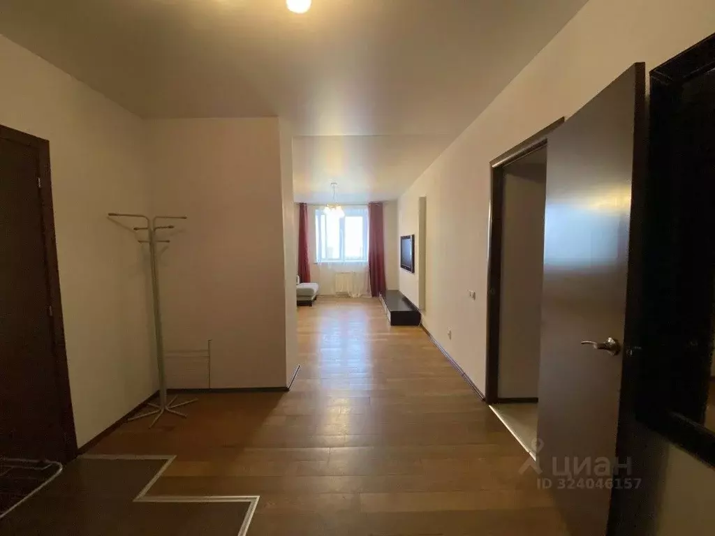 2-к кв. Свердловская область, Екатеринбург ул. Белинского, 35 (77.0 м) - Фото 1