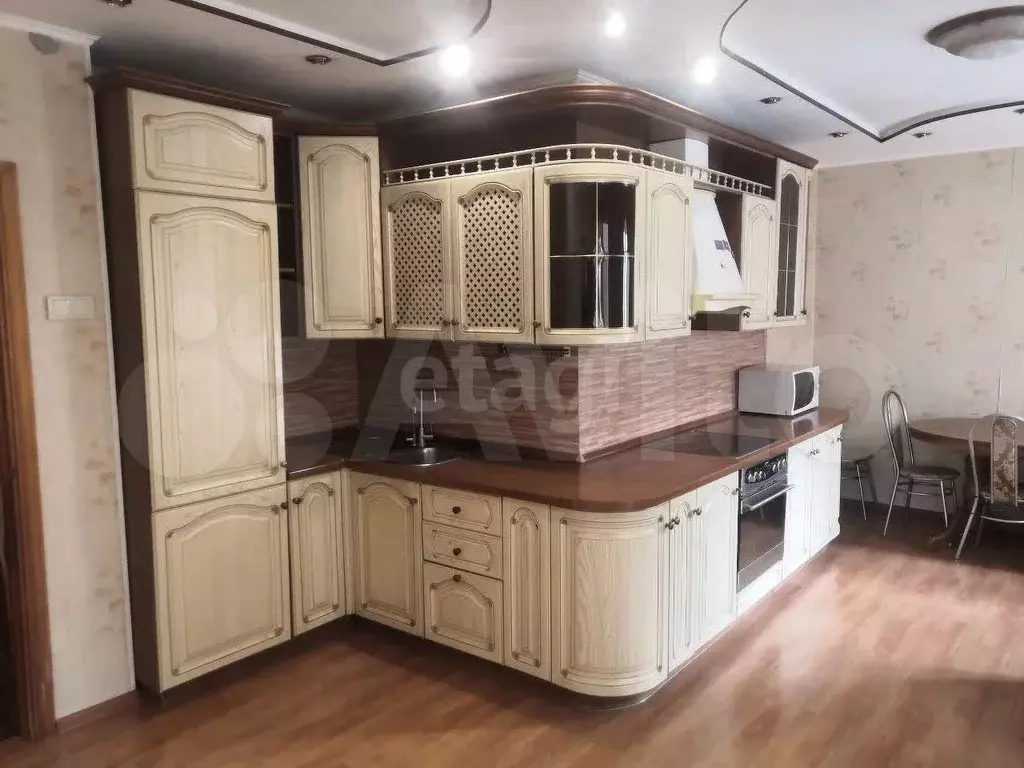 3-к. квартира, 102 м, 4/9 эт. - Фото 1