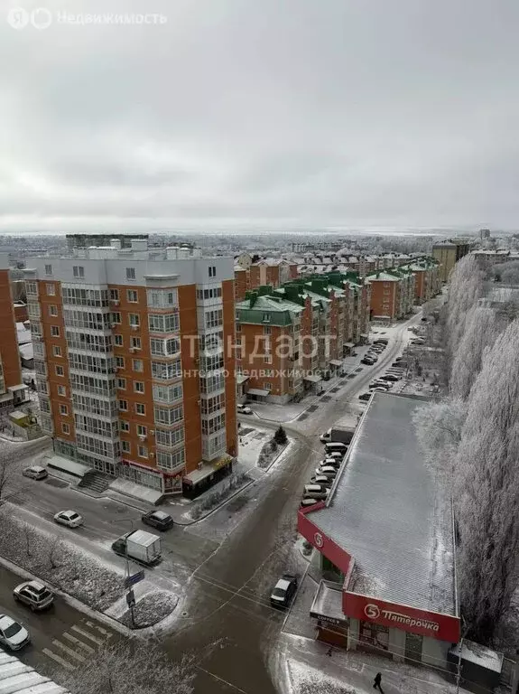 2-комнатная квартира: Ессентуки, Новопятигорская улица, 1/1 (73.8 м) - Фото 1