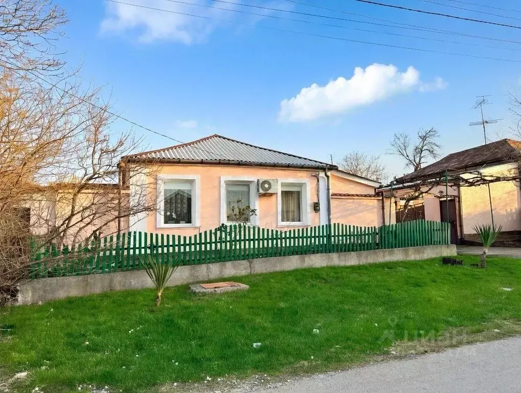 Дом в Севастополь ул. Модлинская, 20 (88 м) - Фото 1