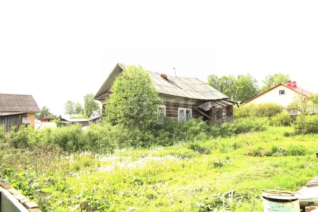 Дом в Вологодская область, Великий Устюг ул. Дежнева, 64 (34 м) - Фото 0