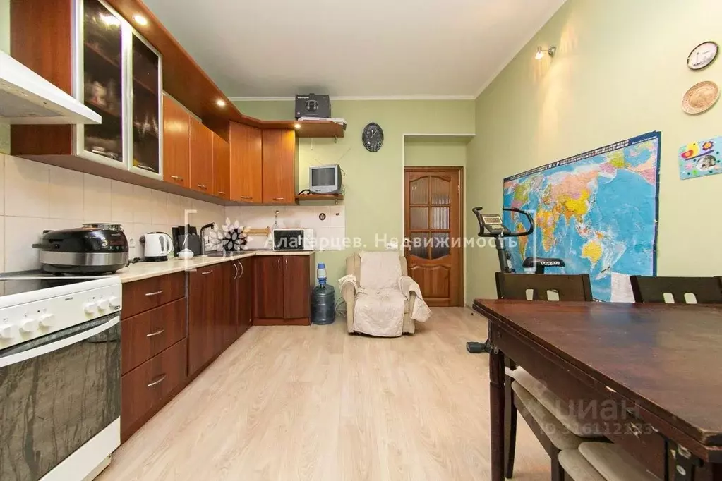 3-к кв. Томская область, Томск ул. Белинского, 29 (107.5 м) - Фото 1