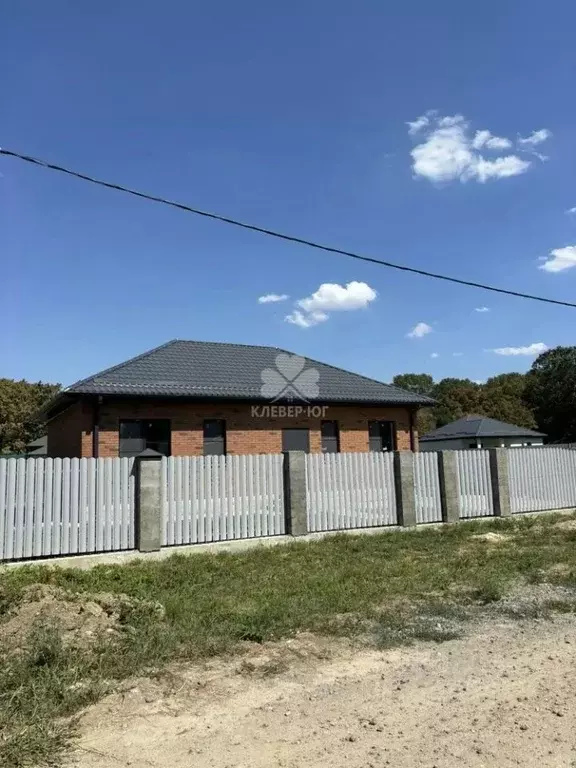 Дом в Краснодарский край, Северский район, Калужское с/пос, Калужская ... - Фото 1