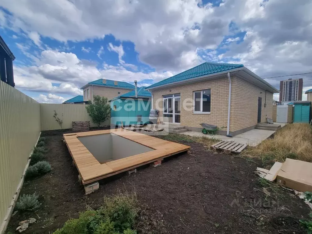 Дом в Краснодарский край, Краснодар ул. Имени Героя Петра Богдановича, ... - Фото 1