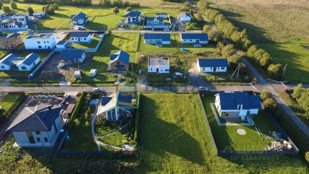 Участок в Ленинградская область, Ломоносовский район, Виллозское ... - Фото 1