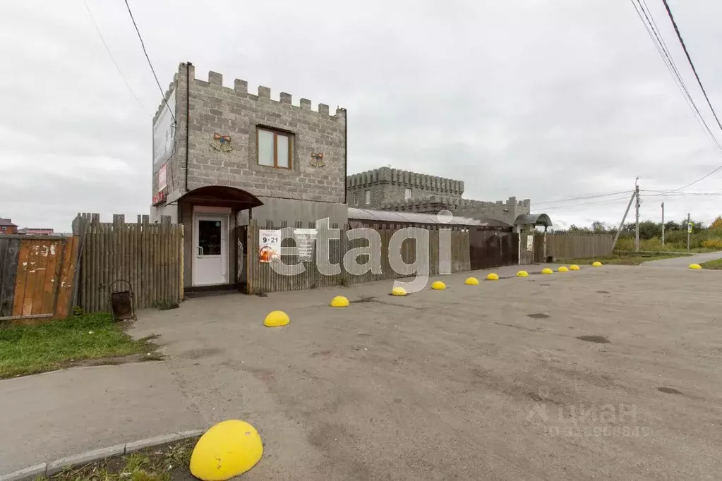 Дом в Тюменская область, Тюмень ул. Ноябрьская (317 м) - Фото 0