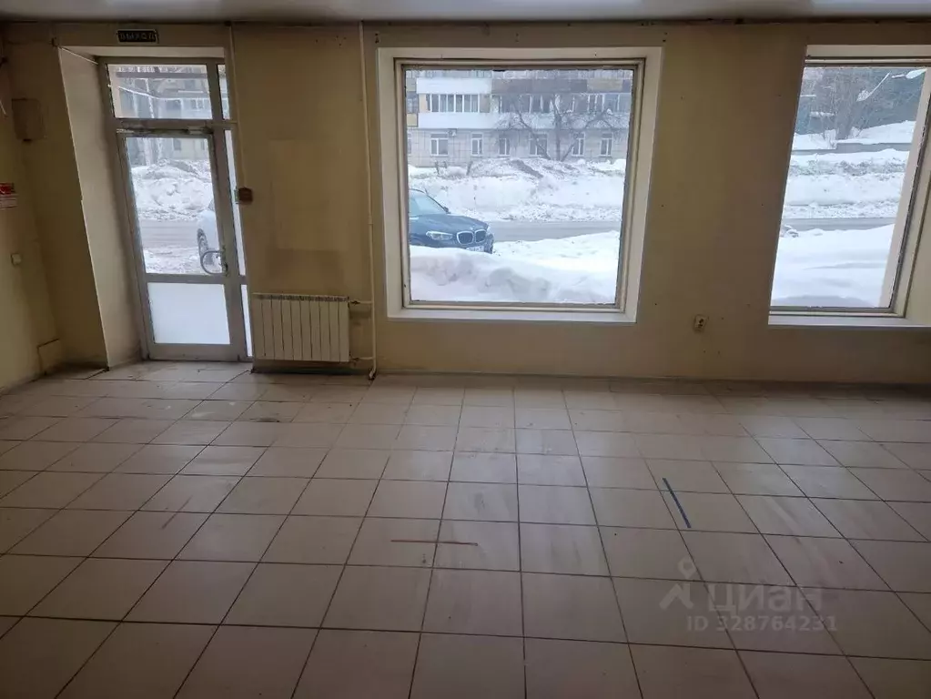 Помещение свободного назначения в Пермский край, Пермь Петропавловская ... - Фото 1