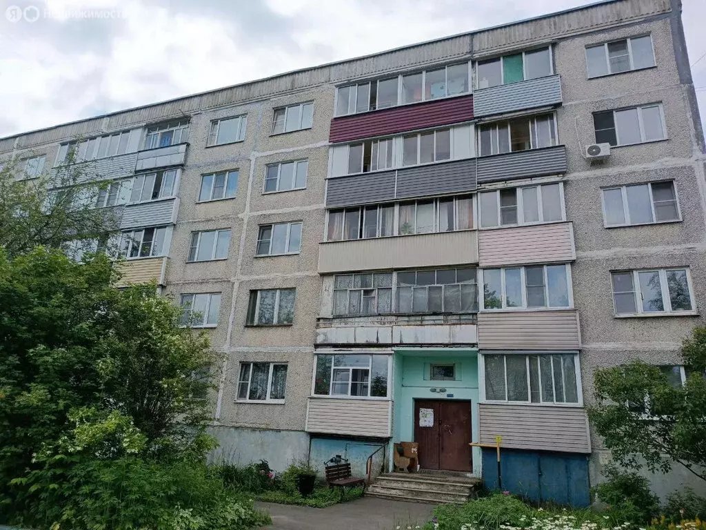 2-комнатная квартира: посёлок Дружба, Первомайская улица, 1 (52.8 м) - Фото 0
